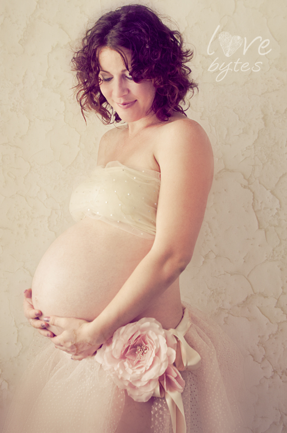 Beautiful pregnancy portrait.