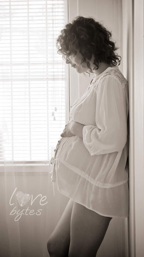 Painted Belly 2 Flary pregnancy shot.