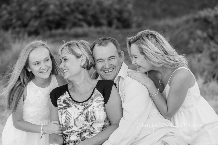Brisbane_Family_Photographer_150120124_Gold Coast Family Portraits